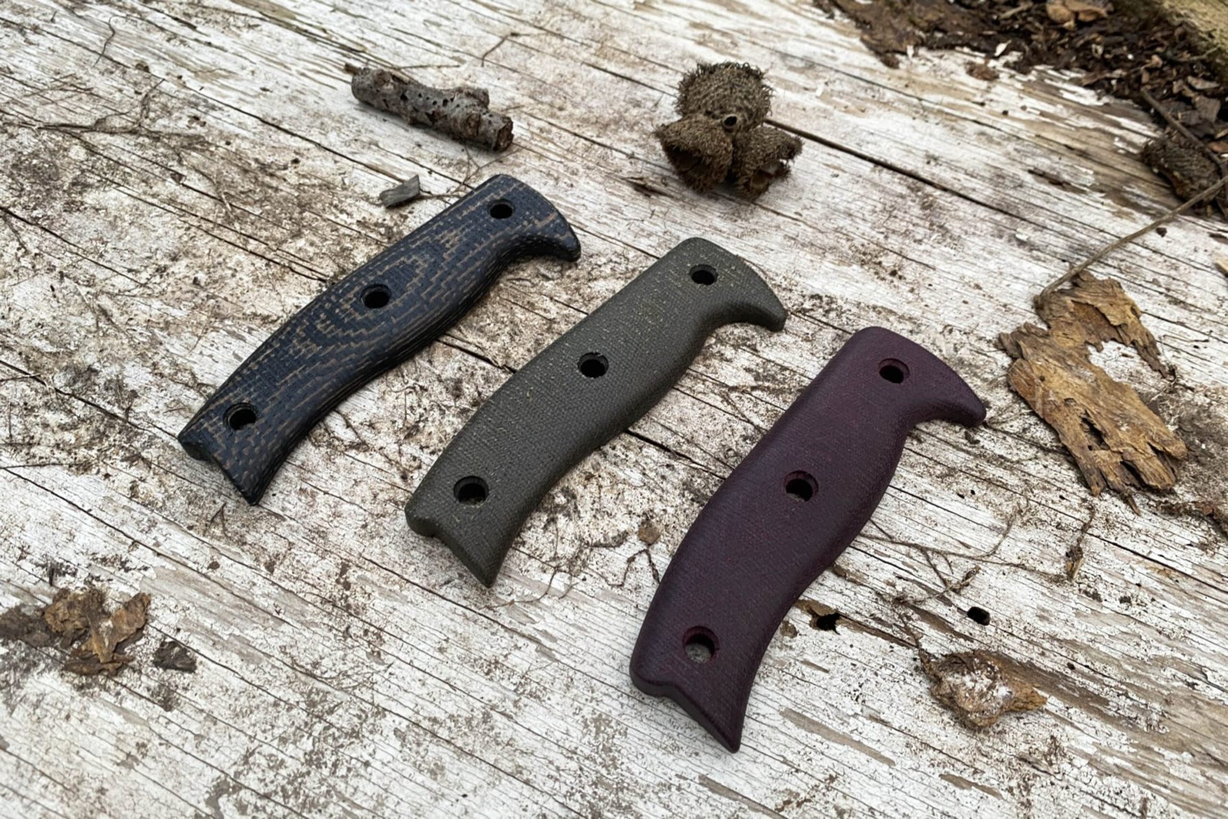 Cold Steel || Mora || Spyderco Shop -Cold Steel || Mora || Spyderco Shop micarta knife handles placed on wooden surface 3